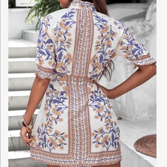 Boho Floral Print Puff Sleeves Tie Back Dress - Picture 5 of 8